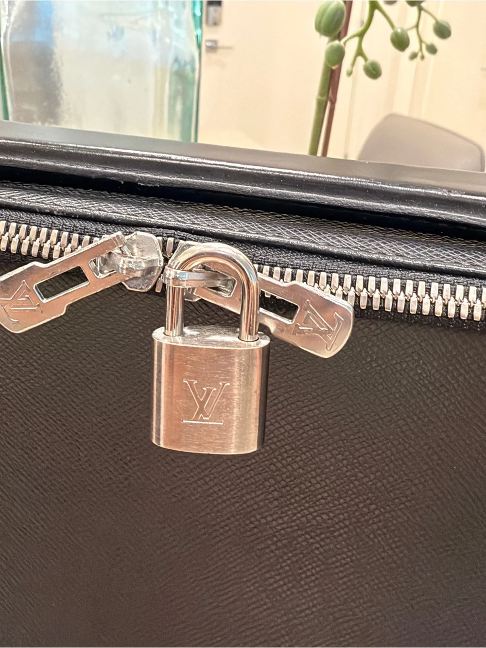 Louis Vuitton Vintage Port Ordinateur Odessa Aldoise Briefcase in Taiga Leather